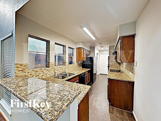 Photo - 1308 Wilson Dr