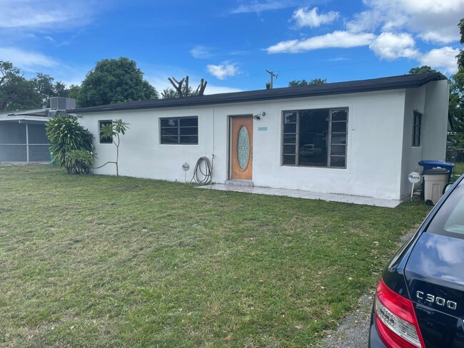 Photo - 1280 NE 209th Ter