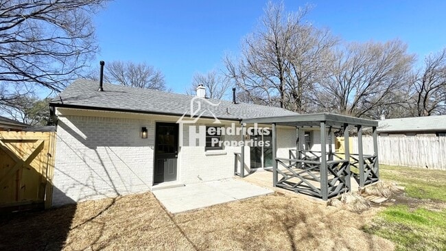 Photo - 1500 Ivy Rd