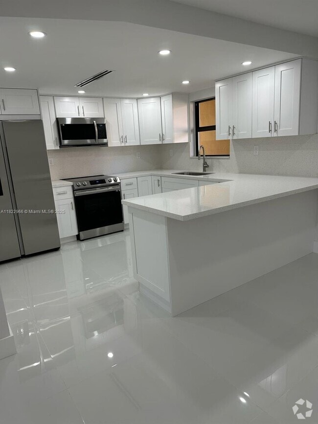 Building Photo - 140 NW 87th Ave Unit G103 Rental