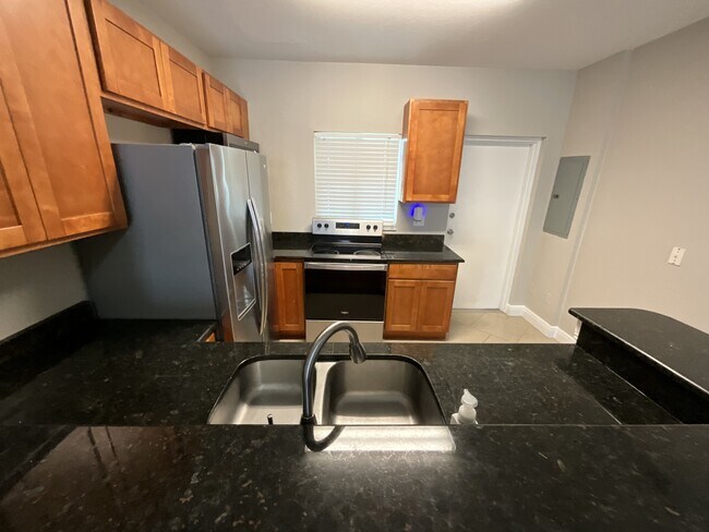 Photo - 8555 Bernwood Cove Loop