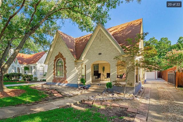 Photo - 915 Stewart Dr