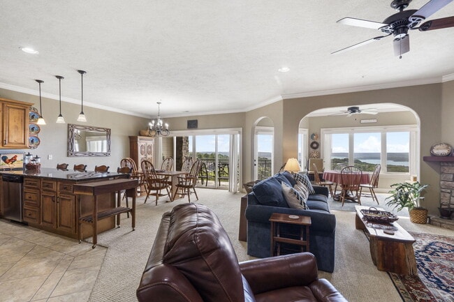 Photo - 31 Royal Vista Dr Unit 109