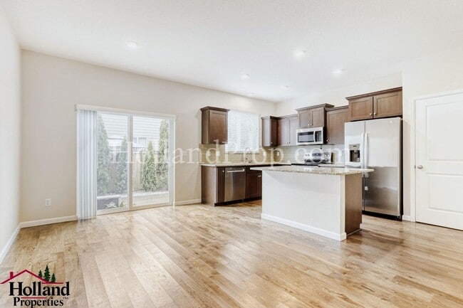 Photo - Beautiful Townhome with Attached Garage in Desirable Community!