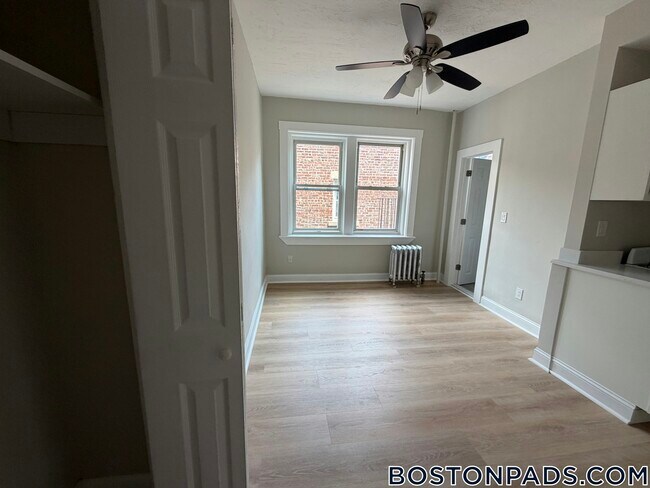 Photo - 38 Hemenway St Unidad 35