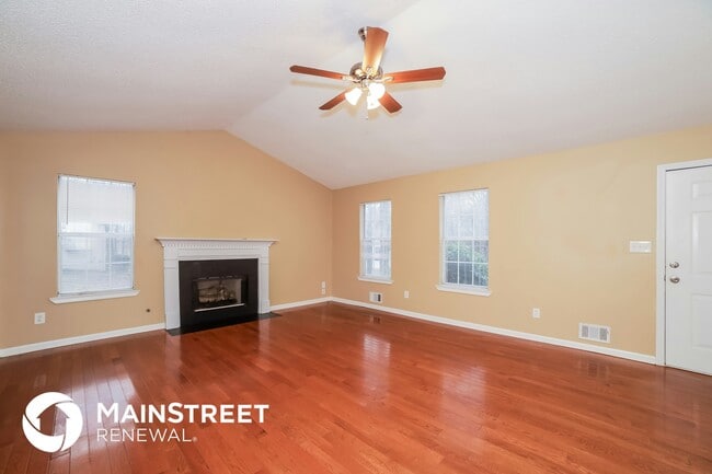 Photo - 111 Brandon Woods Cir