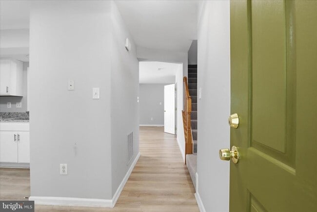 Photo - 504 Autumn Wind Way