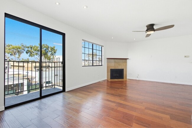 Photo - 4205 Ohio St