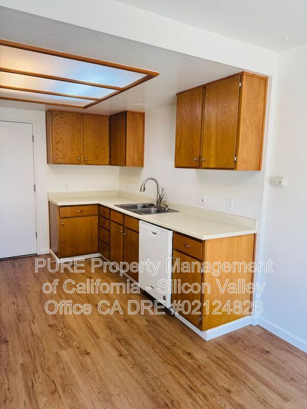 Photo - 124 Montebello Dr