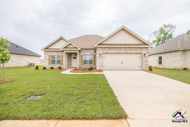 Photo - 305 Willowbrook Ln