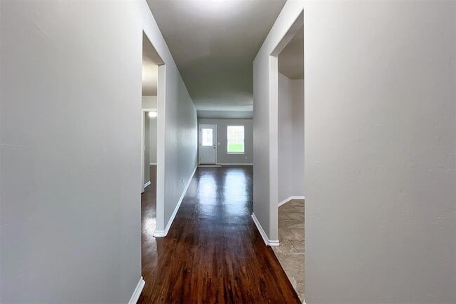 2901 Cider Mill Ln