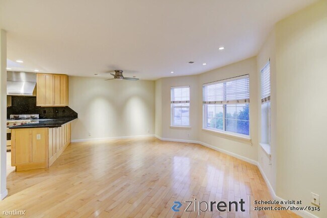 Photo - 3 br, 2 bath Condo - 2577 Harrison Street,...