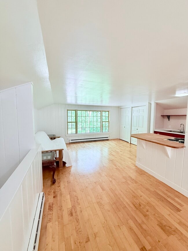 Photo - 10 Kent Way Apartment Unit 1