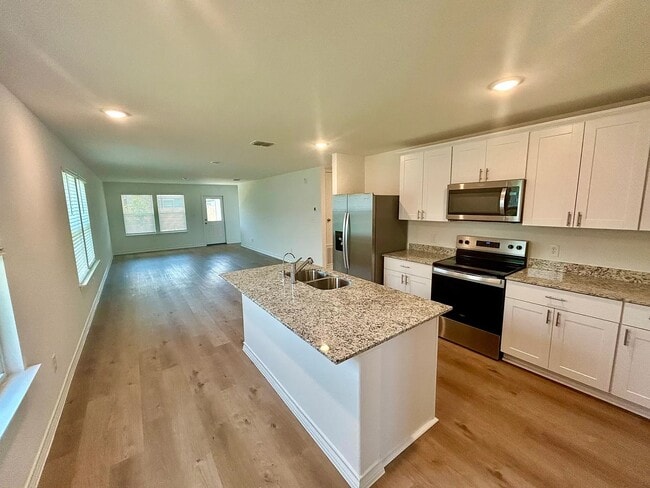 964 Heartseed Ave