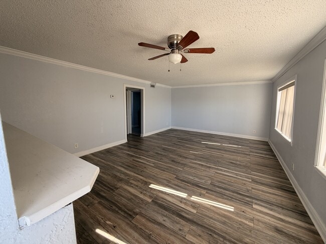 Photo - 1000 S Semoran Blvd