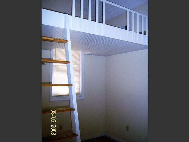 Photo - 131 Prall St