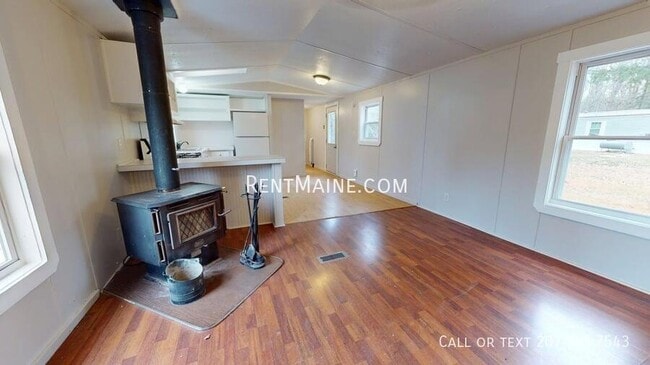 Building Photo - 43 Sweet Fern Dr