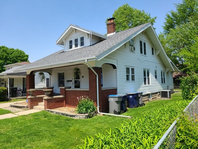 Photo - 935 E Ft Wayne St Unit A