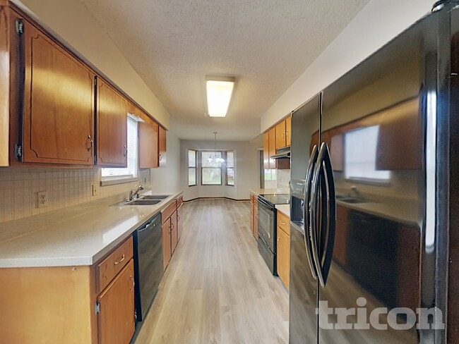 Photo - 10660 Squires Ct