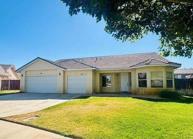 Building Photo - 42309 Portland Ln