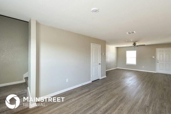 Photo - 3223 Begonia Bend