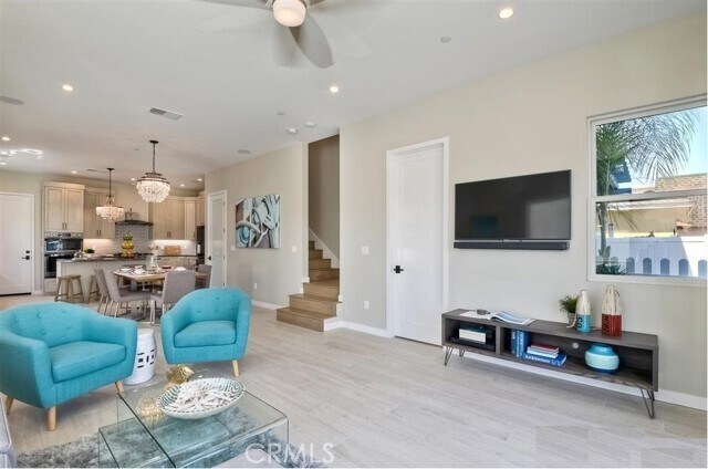 187 Daisy Ave