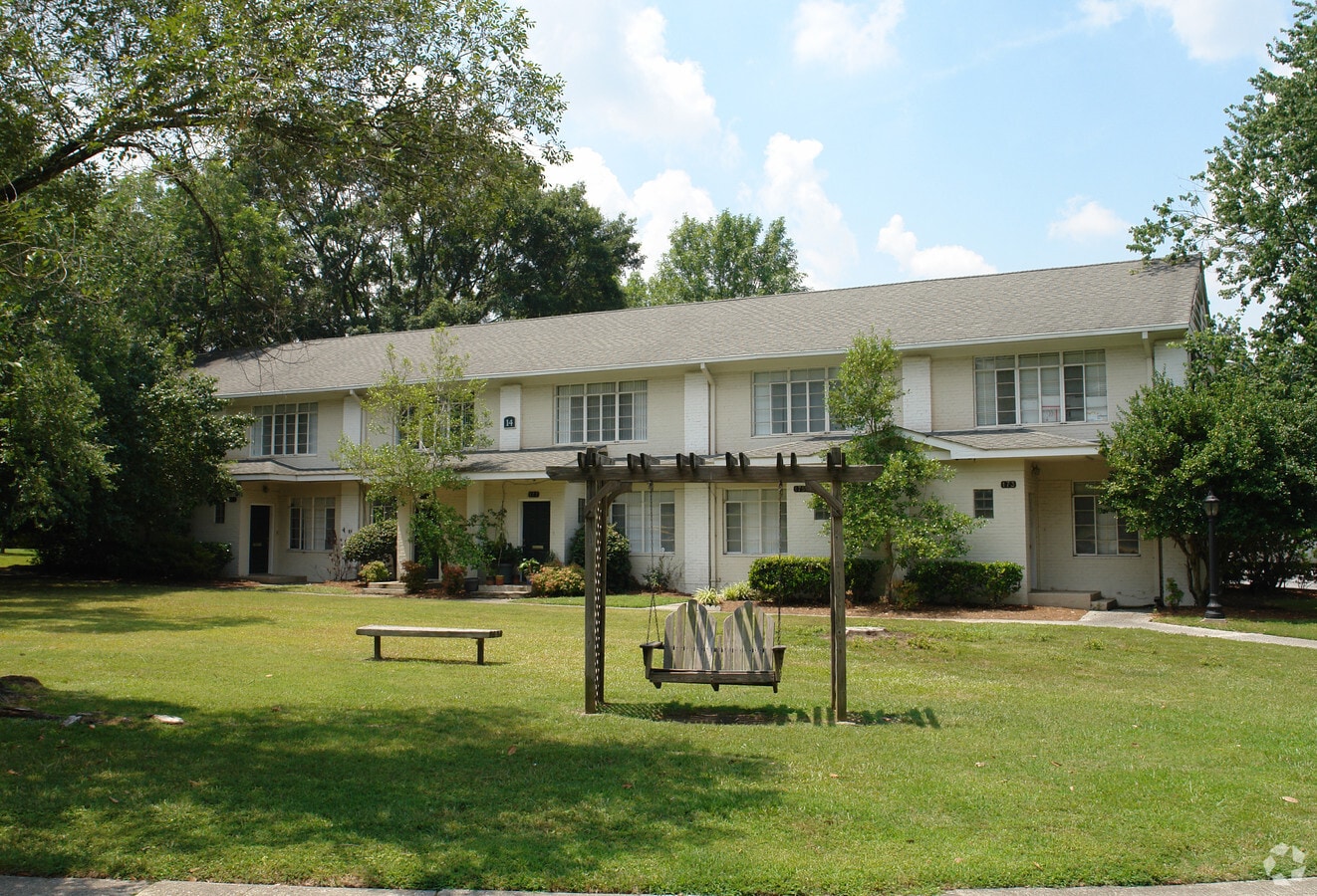 Colonial Homes - Colonial Homes