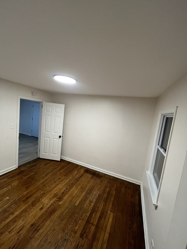 Photo - 13916 Durkee Ave