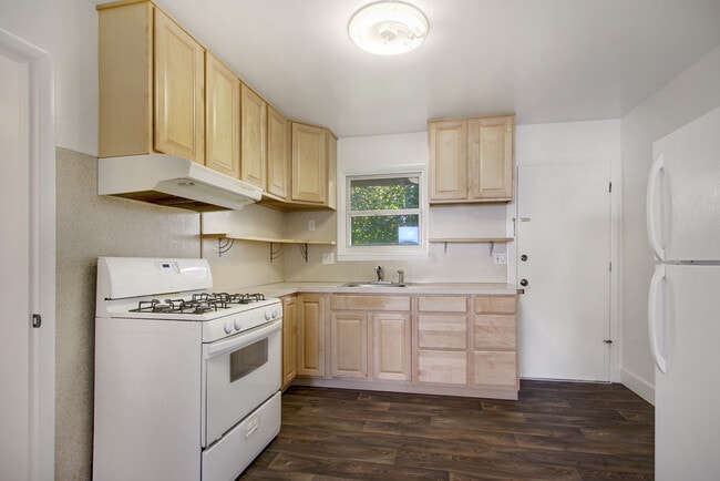 Photo - 2217 E Thomas St Unit 2213