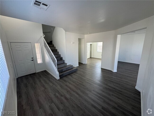 Building Photo - 1008 Painted Daisy Ave Rental