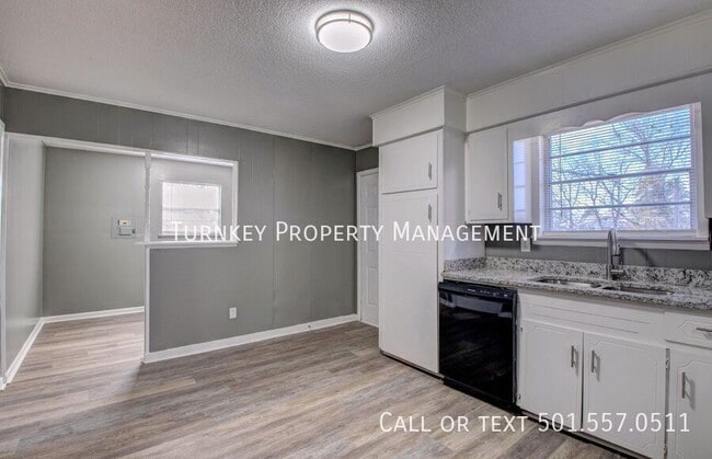 Photo - 202 Overland Trail