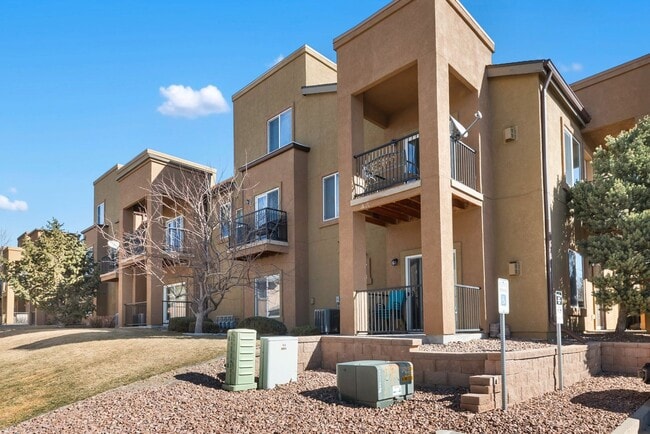 Photo - Immaculate 2 Bed 2 Bath Condo with Pikes Peak Views in D49!!!