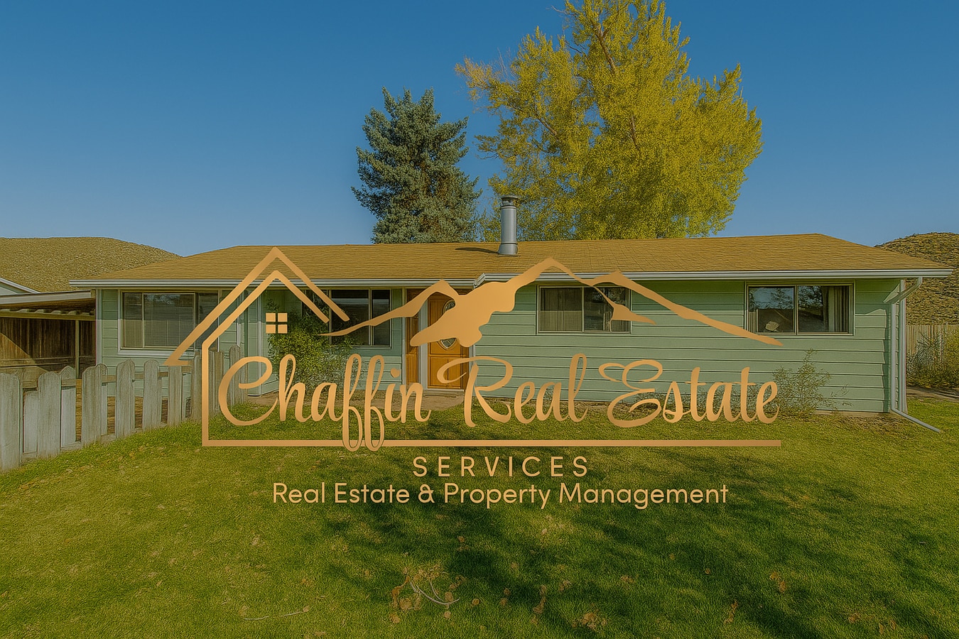 Charming 3 Bedroom Home - Charming 3 Bedroom Home
