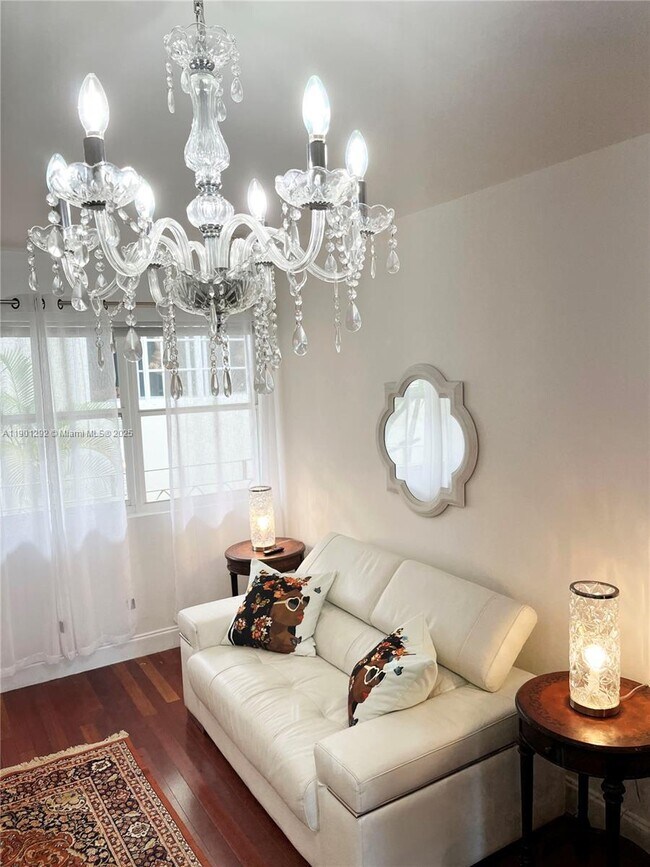 Photo - 1340 Drexel Ave Unit 406