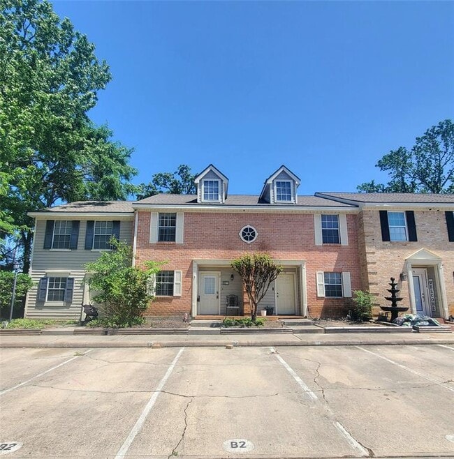 Photo - 2030 Plantation Dr Condo Unit B-2