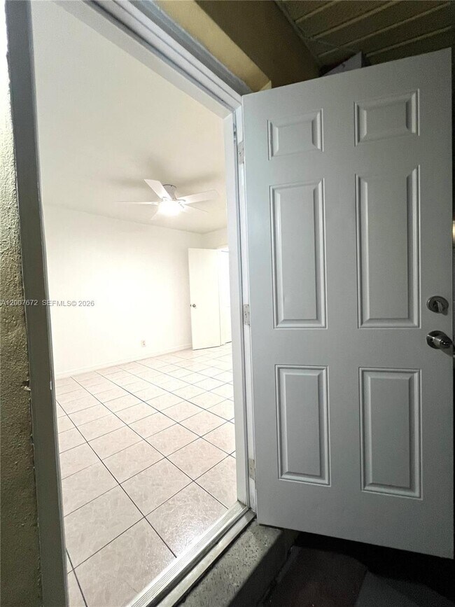 Photo - 1730 Washington St Unit 0