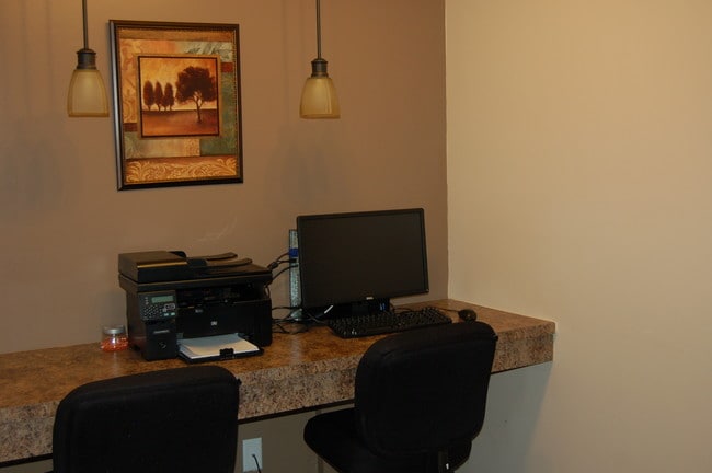 Stonecrest Apartments