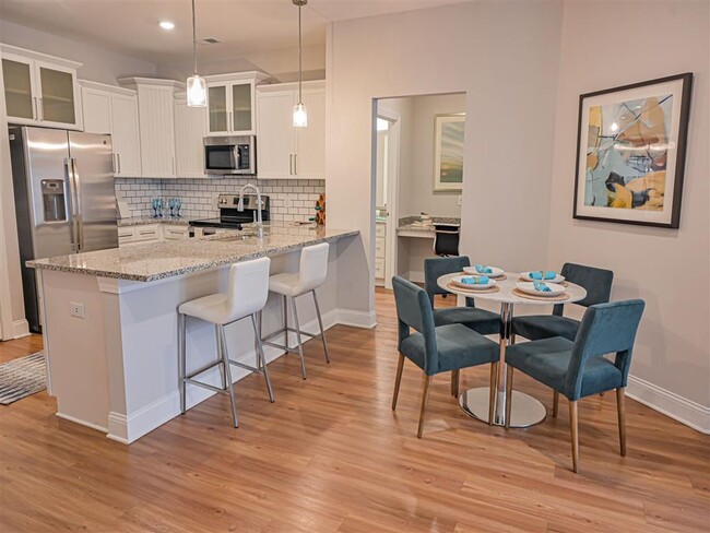 Building Photo - Hawthorne at Pine Forest Rental