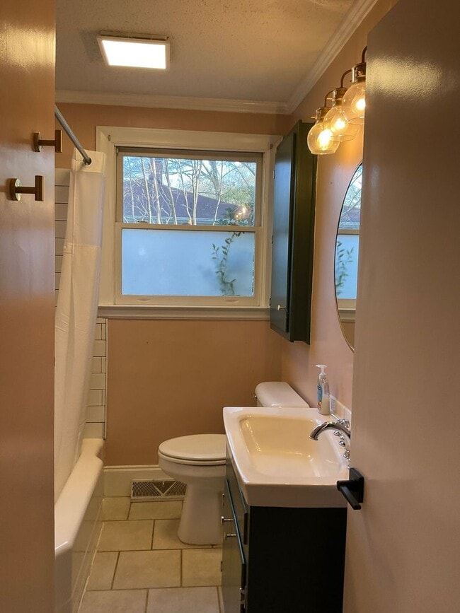 Photo - The Perfect 4 Bedroom!!!!