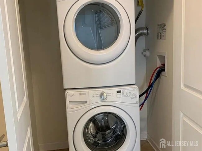 Photo - 542 E Celebration Way