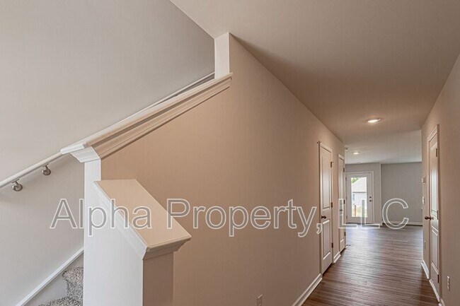766 Embark Cir