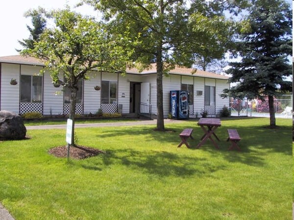Photo - Clairmont Mobile Home Park