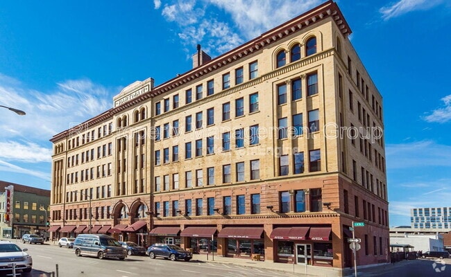 Building Photo - 150 E Main St Unit 504 Rental