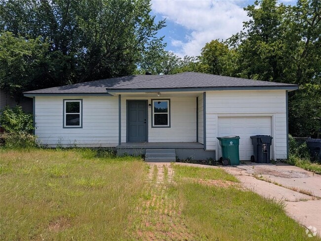 Building Photo - 908 NE 31st St Rental