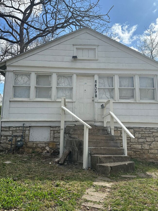 Photo - 8409 Park Ave House