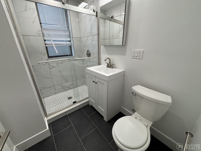 Photo - 19 Peterborough St Unit 8