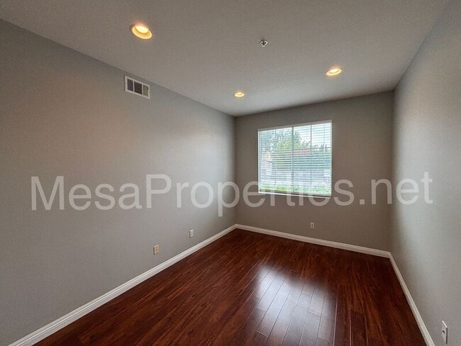 Photo - 16740 Inverrary Way