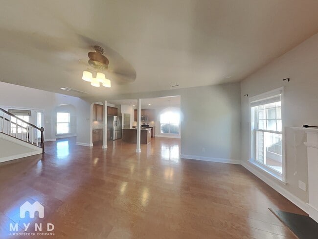 Photo - 1101 Forest Willow Ln