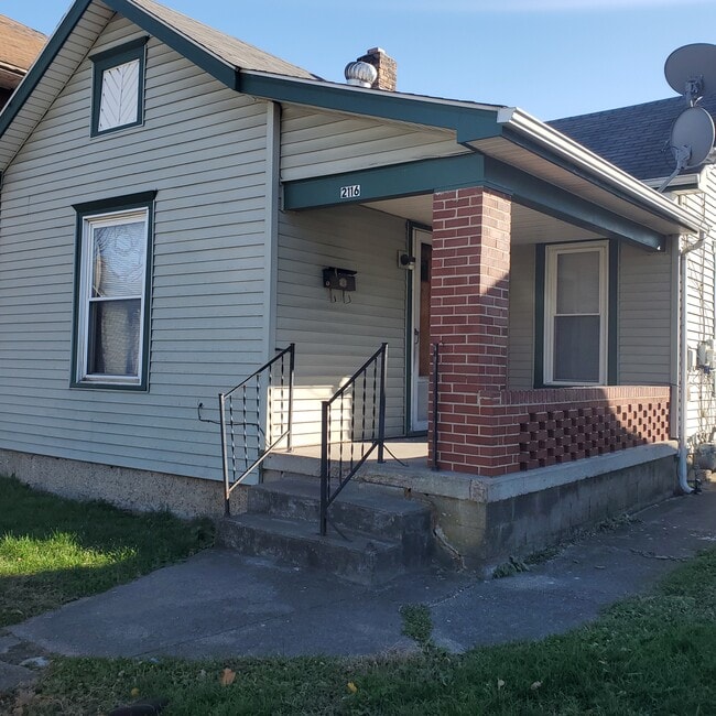 Photo - 2116 Hill Ave