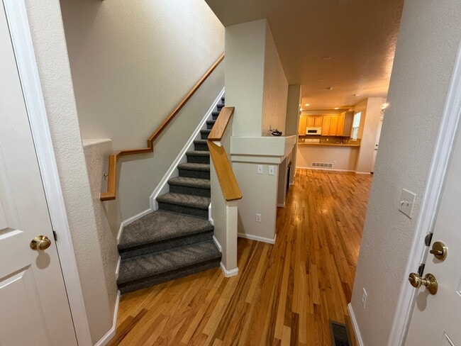 Photo - 5162 Southern Cross Ln Unit B
